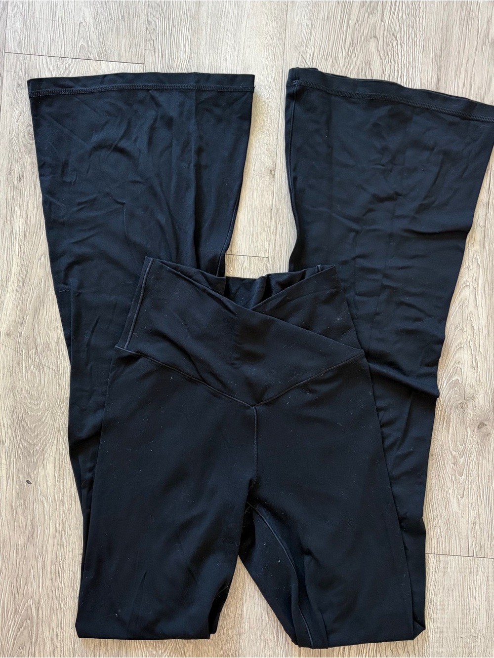 Aerie OFFLINE black crossover flare leggings